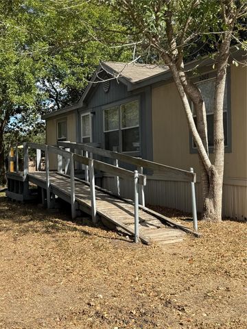 3003 Violet Street, Needville, TX 77461