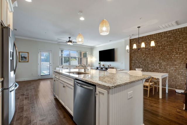 1440 Channing Dr, Thompsons Station, TN 37179