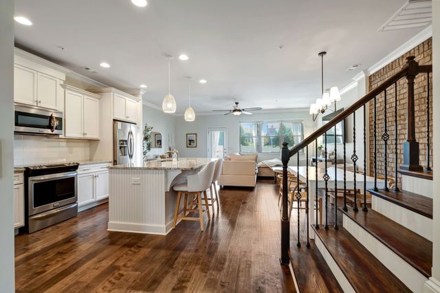 1440 Channing Dr, Thompsons Station, TN 37179