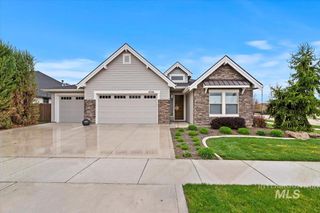 4286 W Highland Fall Dr, Meridian, ID 83646