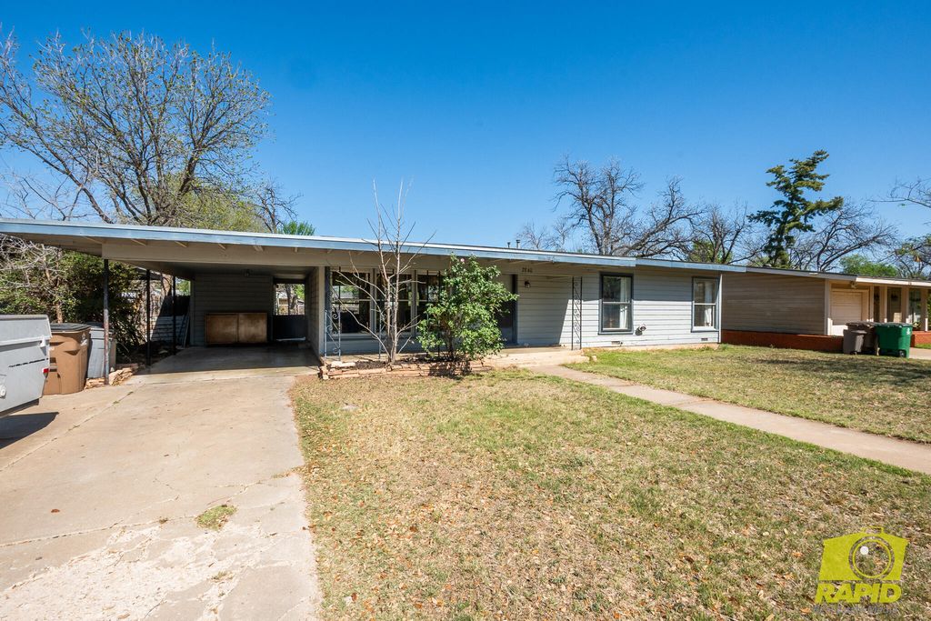 Image 2 of property listing at 2840 W Twohig Avenue, San Angelo, TX 76901