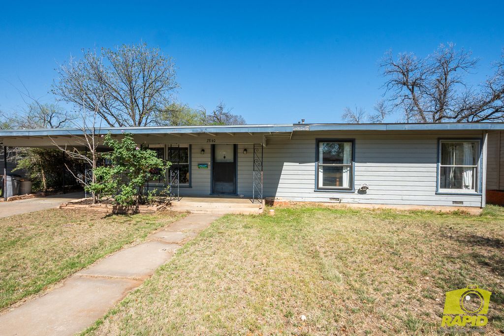 Image 3 of property listing at 2840 W Twohig Avenue, San Angelo, TX 76901