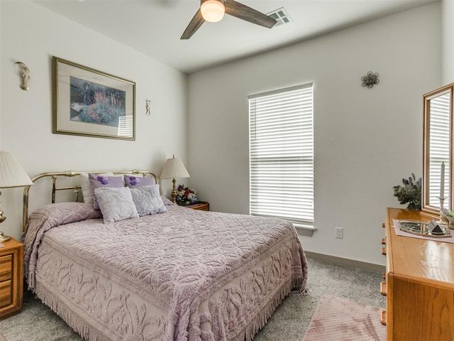 1305 Katelyn Court, Yukon, OK 73099