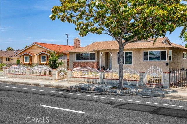 11662 Magnolia Street, Garden Grove, CA 92841