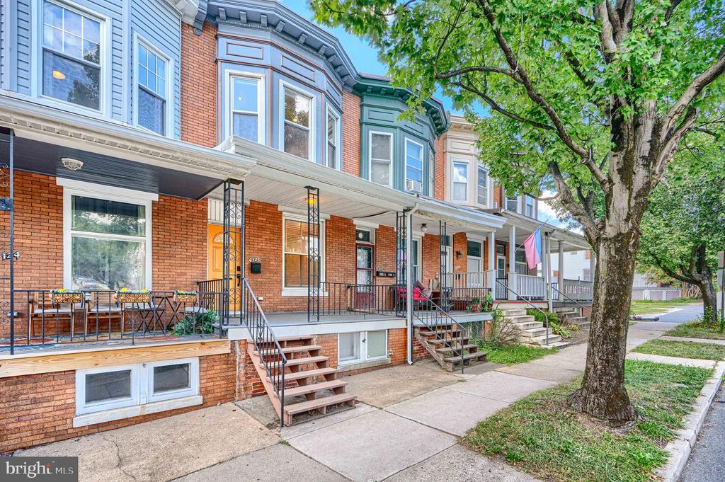 4126 FALLS RD, Baltimore, MD 21211