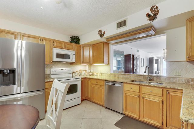 9960 S Ocean Drive 1802, Jensen Beach, FL 34957