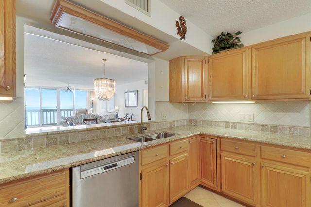 9960 S Ocean Drive 1802, Jensen Beach, FL 34957