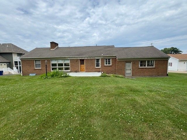 3233 W 26 Street, Millcreek, PA 16505