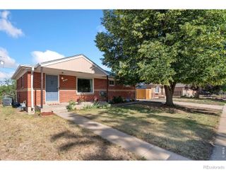 7270 Avrum Drive, Denver, CO 80221