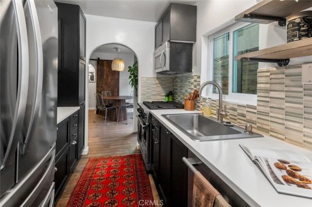 3740 E Mayfield Street, Long Beach, CA 90804