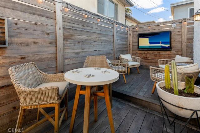 3740 E Mayfield Street, Long Beach, CA 90804