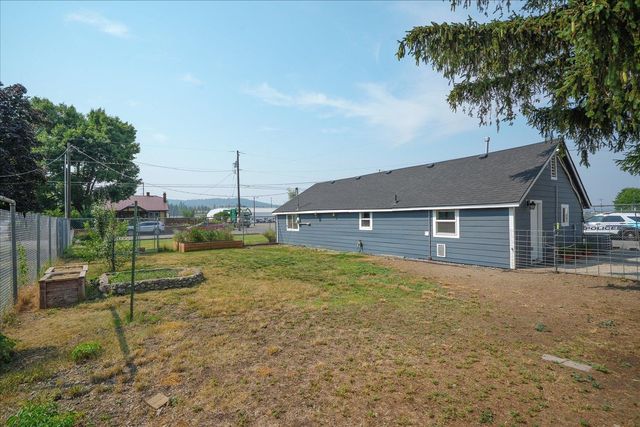 7901 E Valleyway Ave, Spokane Valley, WA 99212
