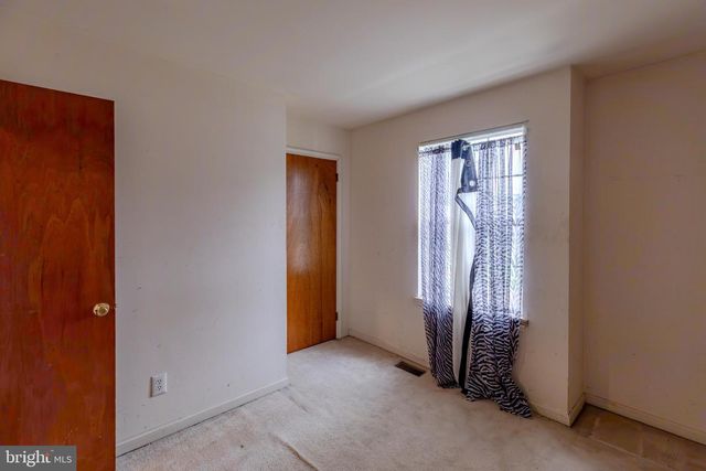 1535 W RIVER DR, Pennsauken, NJ 08110