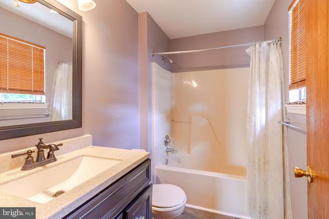 1535 W RIVER DR, Pennsauken, NJ 08110