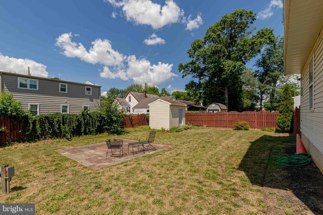 1535 W RIVER DR, Pennsauken, NJ 08110