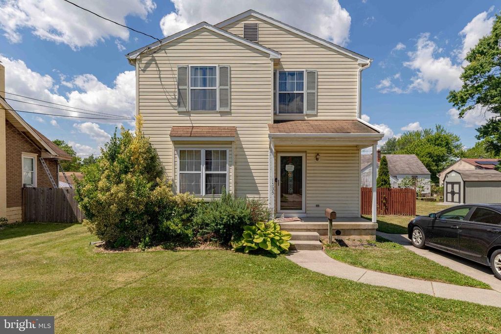 1535 W RIVER DR, Pennsauken, NJ 08110