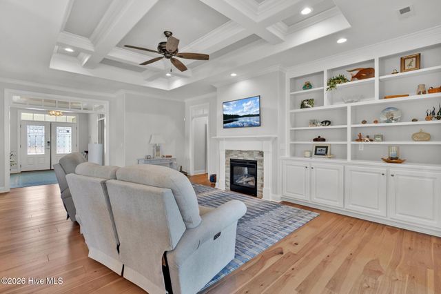 3448 Lake Club Circle, Southport, NC 28461