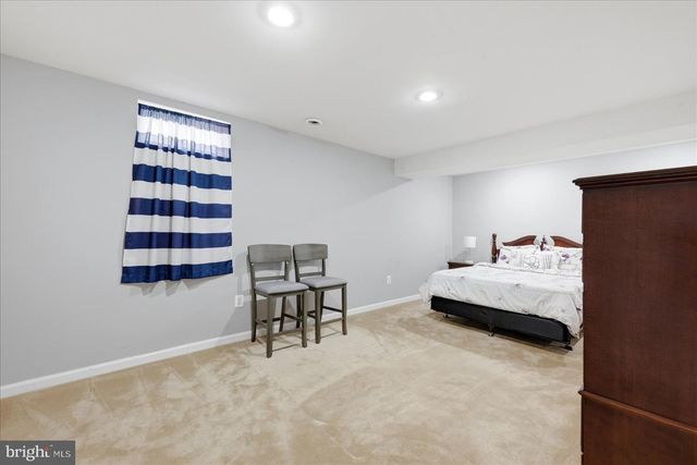 8629 HUDDERSFIELD WAY, Bristow, VA 20136