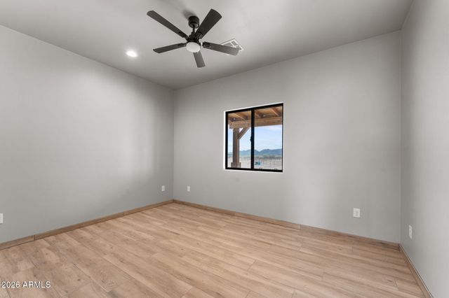47530 W Ray Street, Aguila, AZ 85320
