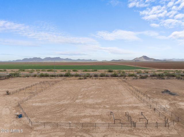 47530 W Ray Street, Aguila, AZ 85320