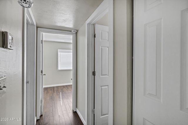 5220 W LYNWOOD Street, Phoenix, AZ 85043