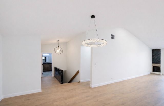 13458 S Westview Drive V4, Palos Heights, IL 60463