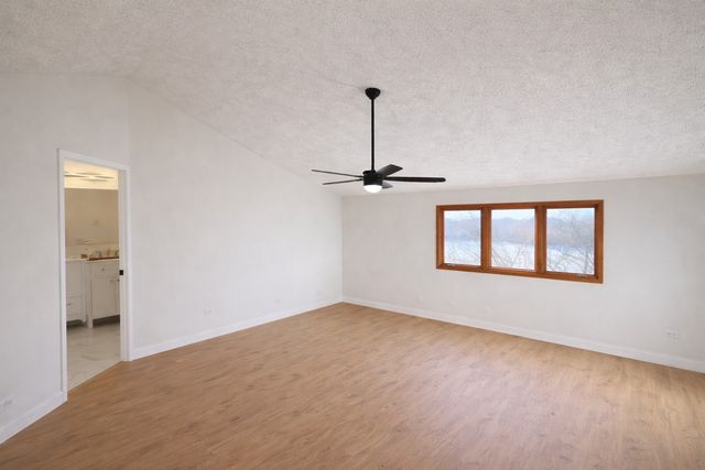 13458 S Westview Drive V4, Palos Heights, IL 60463