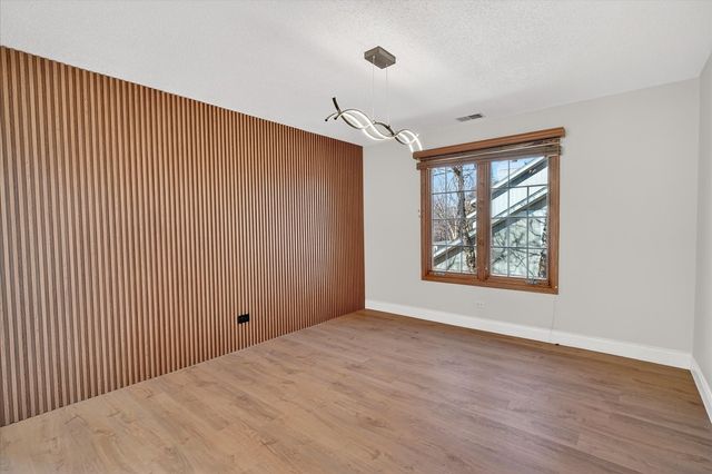 13458 S Westview Drive V4, Palos Heights, IL 60463