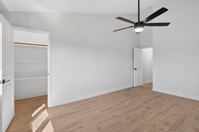 13458 S Westview Drive V4, Palos Heights, IL 60463