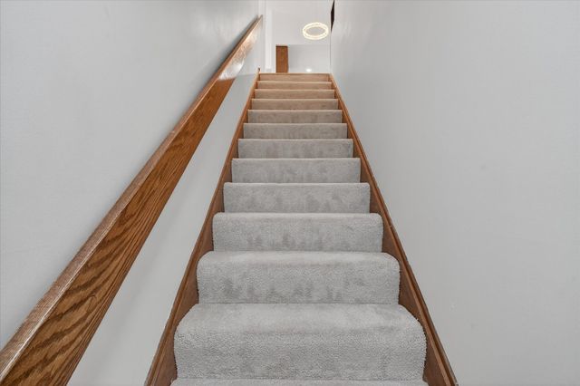 13458 S Westview Drive V4, Palos Heights, IL 60463