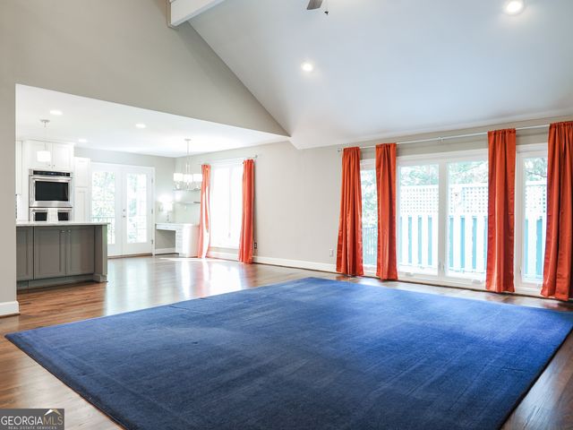 2990 Ascot Lane, Roswell, GA 30076