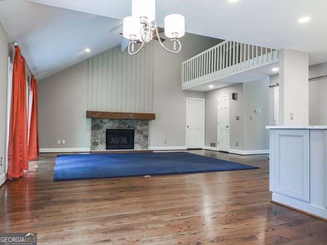 2990 Ascot Lane, Roswell, GA 30076