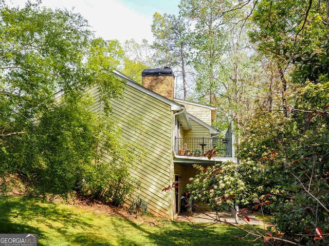 2990 Ascot Lane, Roswell, GA 30076