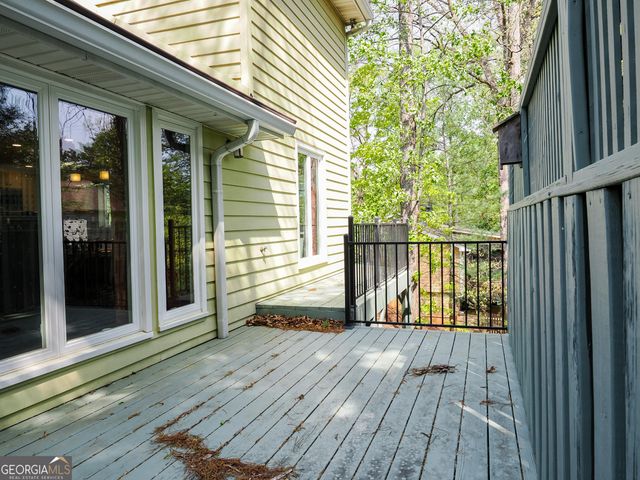 2990 Ascot Lane, Roswell, GA 30076