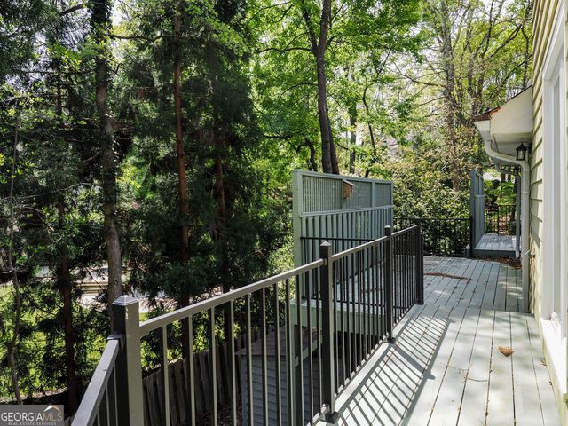 2990 Ascot Lane, Roswell, GA 30076