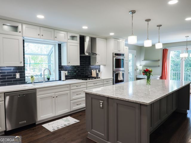 2990 Ascot Lane, Roswell, GA 30076