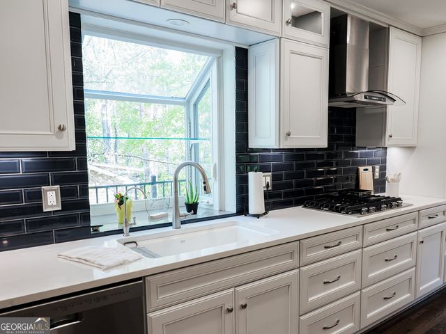 2990 Ascot Lane, Roswell, GA 30076