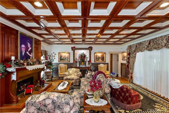 3694 Parkside, San Bernardino, CA 92404