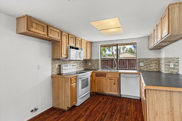 2804 Royal oaks Drive, Plano, TX 75074