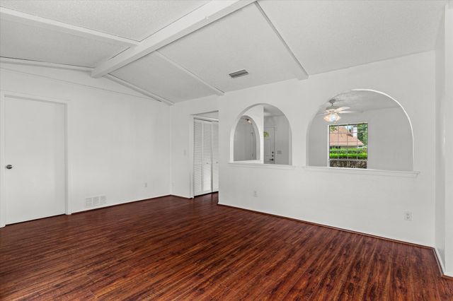 2804 Royal oaks Drive, Plano, TX 75074