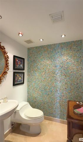 9559 Collins Ave S7-A / S-108, Surfside, FL 33154