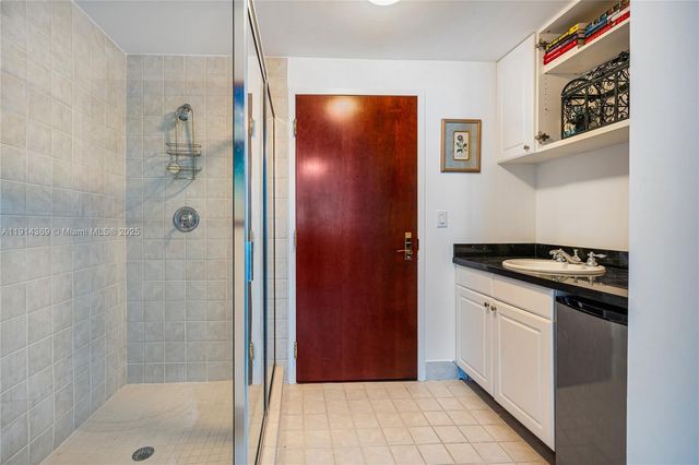 9559 Collins Ave S7-A / S-108, Surfside, FL 33154