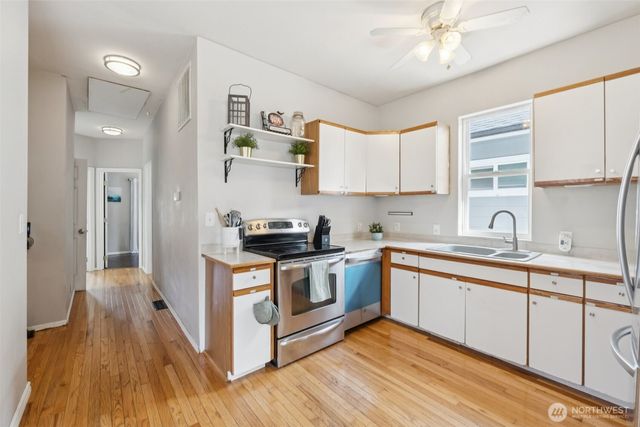 1110 S Bennett Street, Seattle, WA 98108