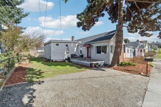 1110 S Bennett Street, Seattle, WA 98108