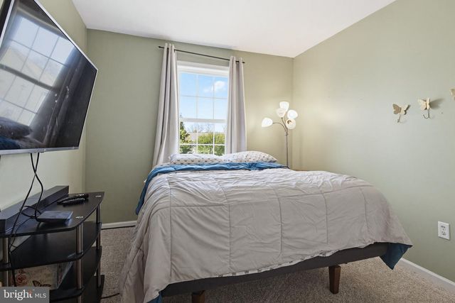 206 RED CEDAR LN, Marietta, PA 17547