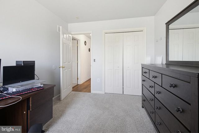 206 RED CEDAR LN, Marietta, PA 17547