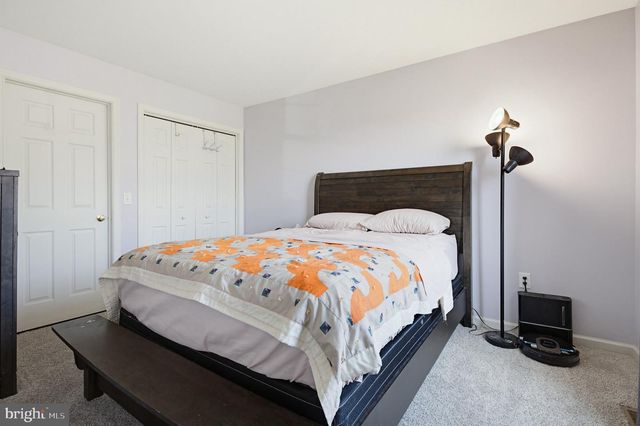 206 RED CEDAR LN, Marietta, PA 17547