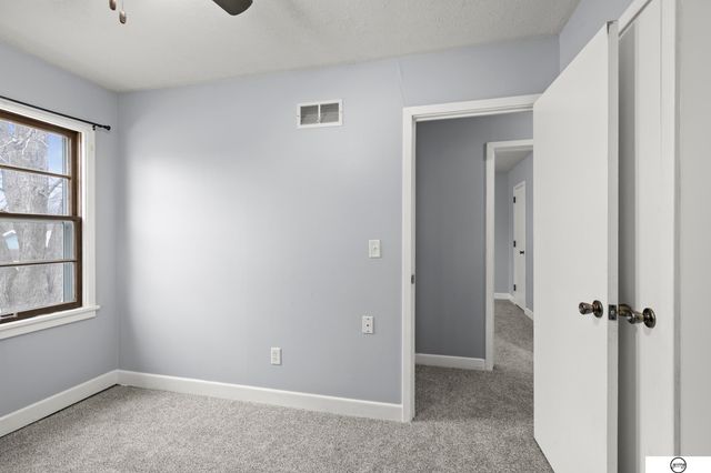 5221 W Zeamer Street, Lincoln, NE 68524