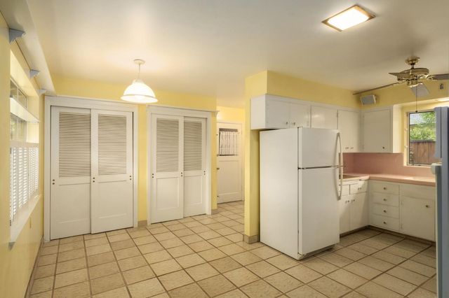 1288 W San Jose Avenue, Fresno, CA 93711