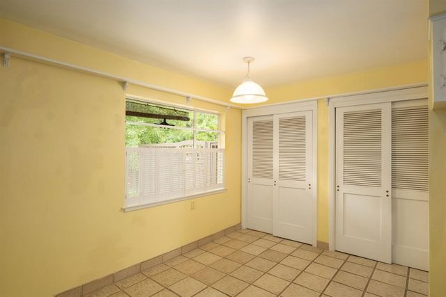 1288 W San Jose Avenue, Fresno, CA 93711